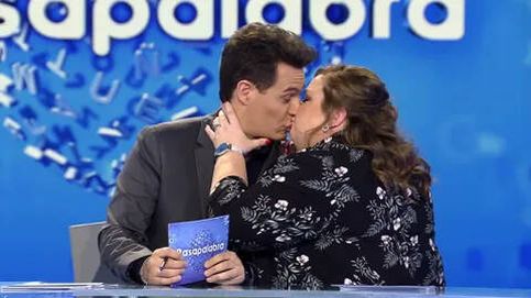 Itziar Castro da la cara y calla bocas tras las críticas por su beso a Christian Gálvez en 'Pasapalabra'