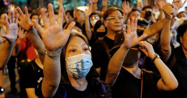 Foto: Manifestantes prodemocracia en Hong Kong. (Reuters)
