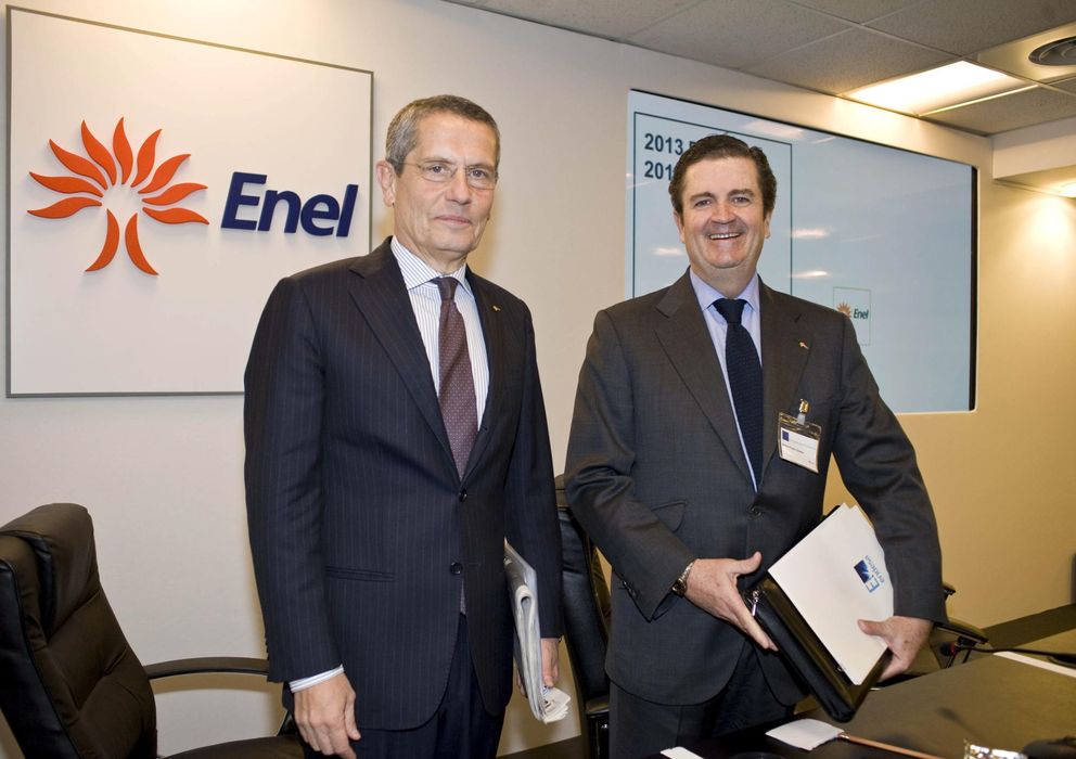 Foto: El presidente de Endesa, Borja Prado, y el consejero delegado, Andrea Brentan (EFE)