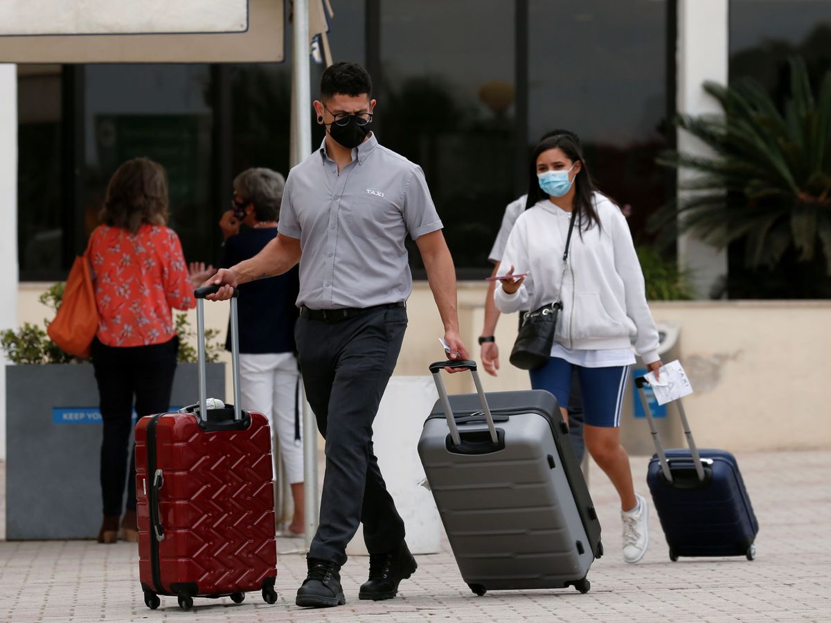 Foto: Malta prohibirá a partir del miércoles la entrada y la salida del país a las personas no vacunadas. (Reuters) 