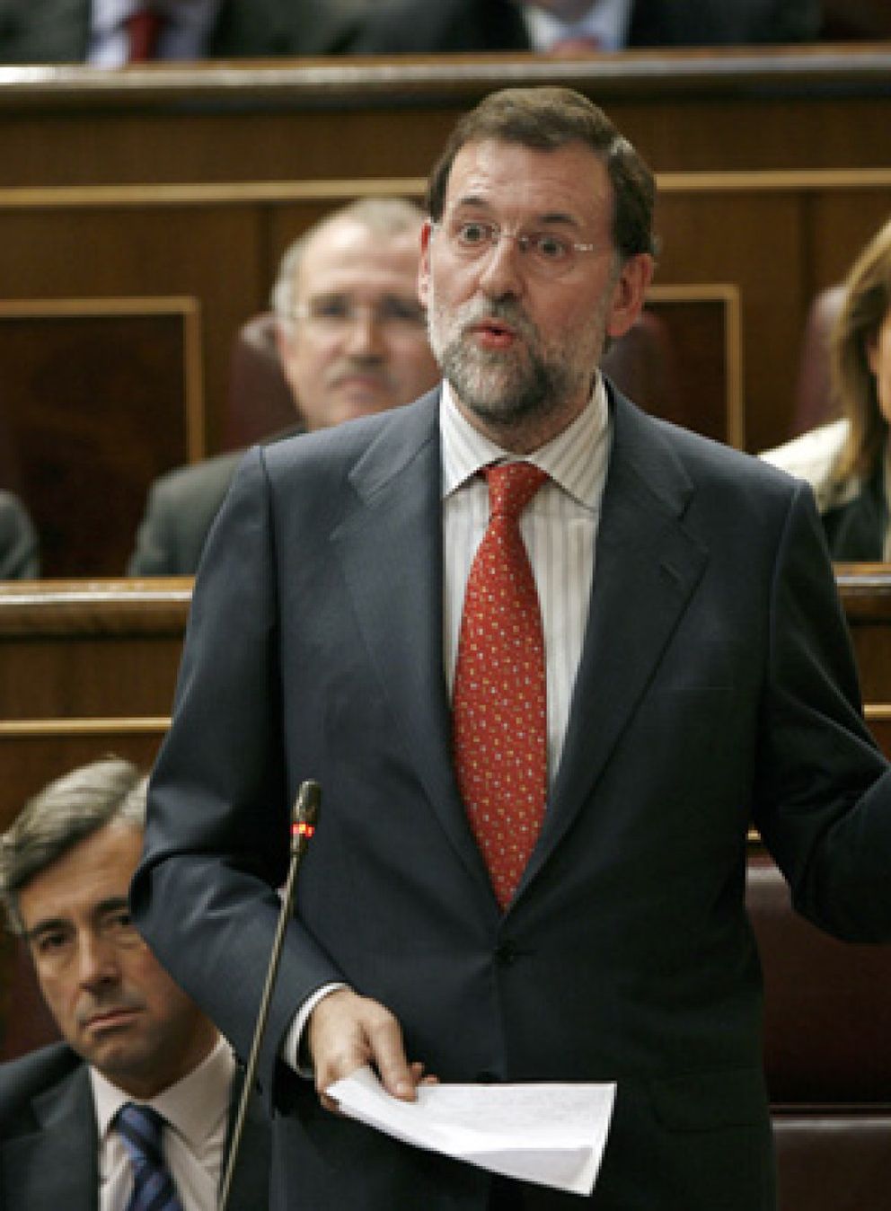 Foto: Mariano Rajoy devuelve el golpe a Zarzalejos, director de 'ABC': “No hay intención de quitar a nadie”