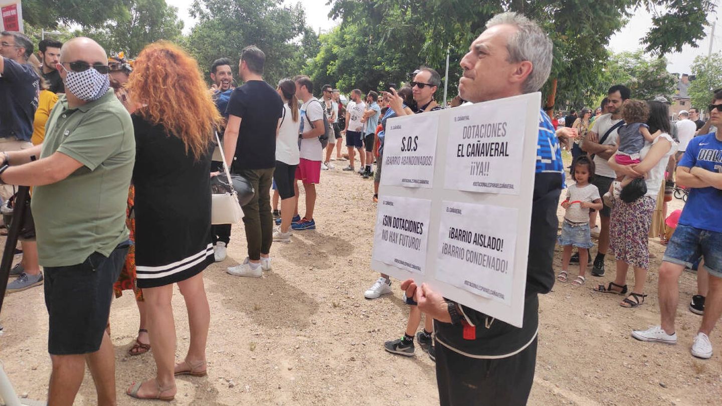 Protesta de los vecinos de El Cañaveral. (J.M.)