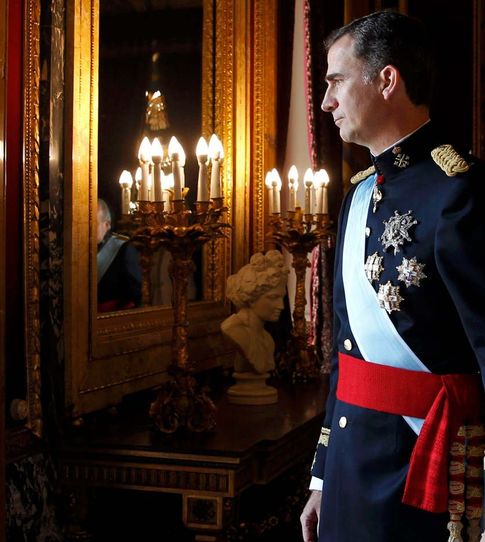 Foto: El Rey Felipe VI, el día de su proclamación en el Palacio Real de Madrid (Reuters)