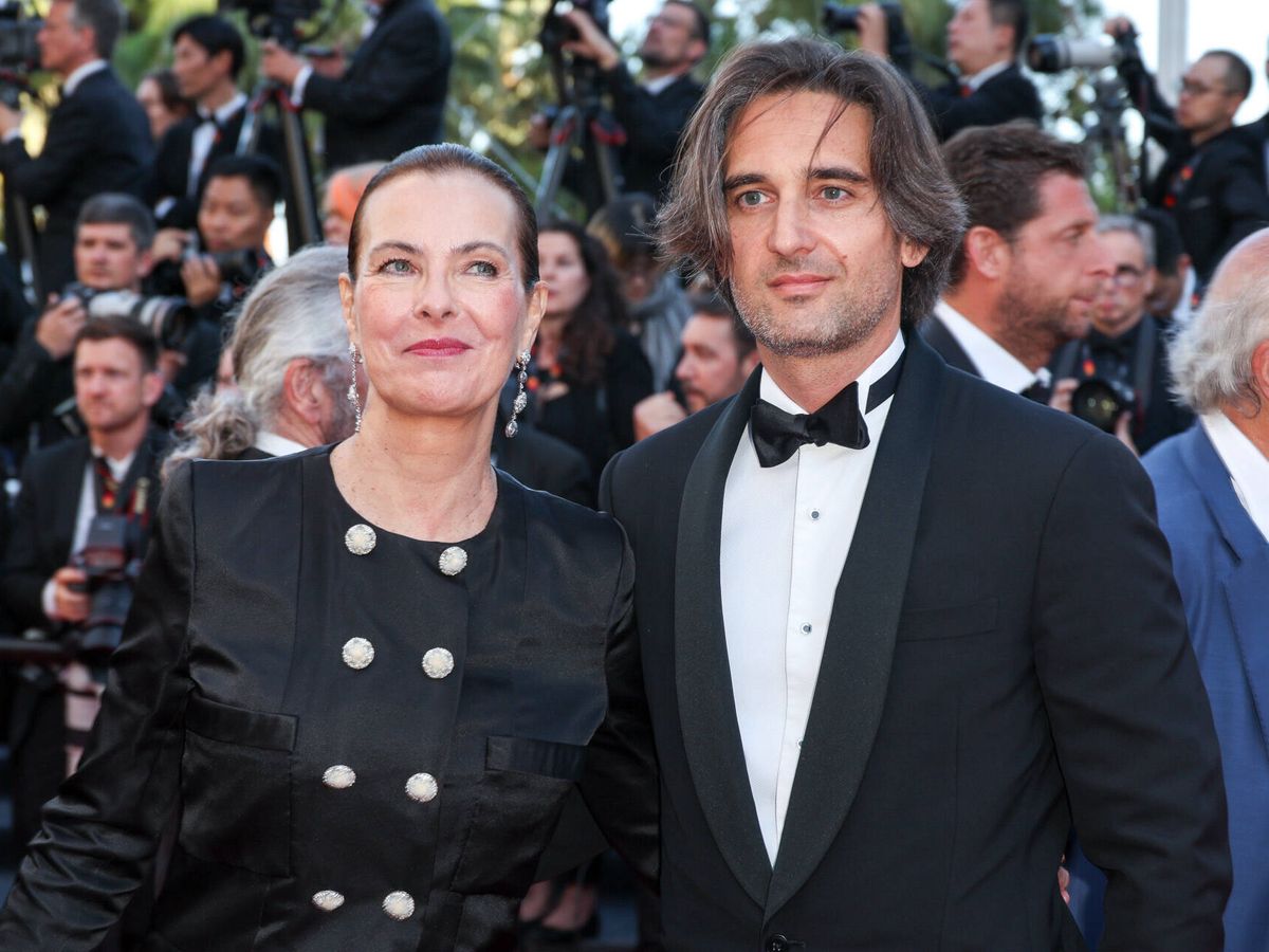 Foto: Dimitri Rassam y Carole Bouquet en el Festival de Cannes (Gtres)
