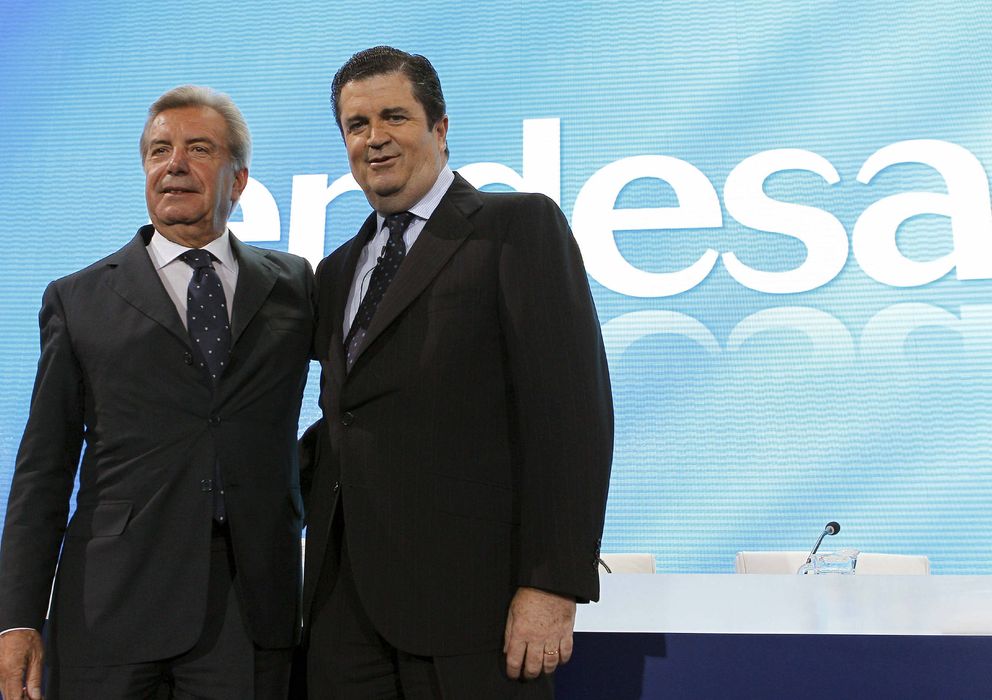 Foto: El presidente de Endesa, Borja Prado (dcha), junto al consejero delegado y director general de Enel, Fulvio Conti. (EFE)