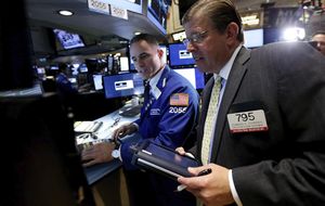 El Dow Jones acecha sus máximos gracias al impulso de los resultados