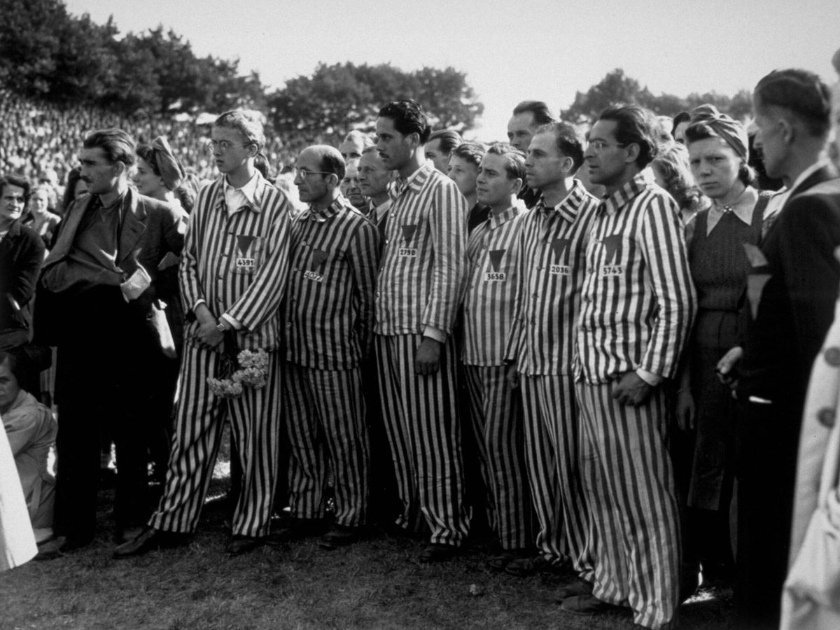 Foto: Fotografía de 1945 en un campo de concentración nazi. (Getty Images)