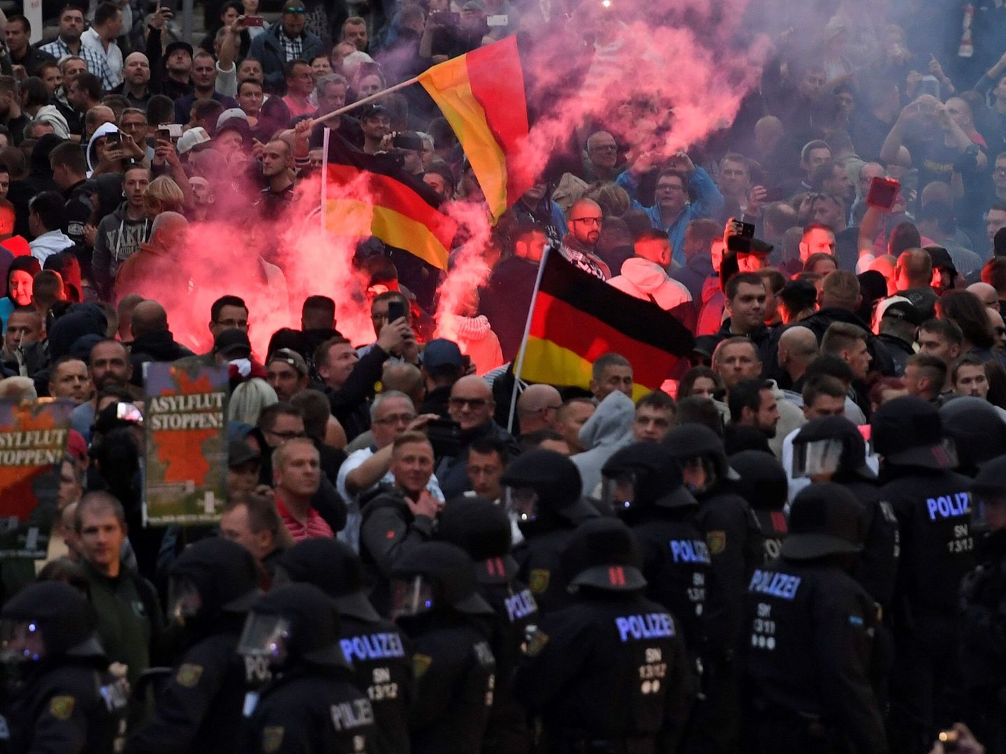 Los disturbos en Chemnitz derivaron en 'cacerías' de inmigrantes que horrorizaron a Alemania (EFE)