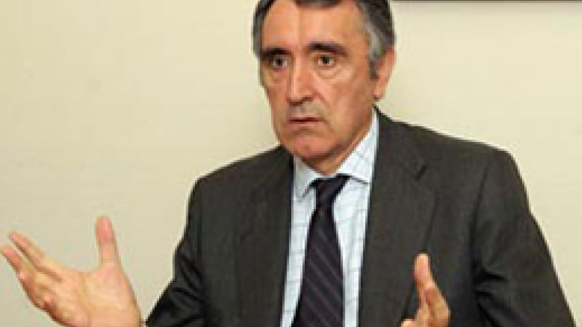 Castellano aplazará su entrada en NovaCaixa si el FROB no le concede una prórroga