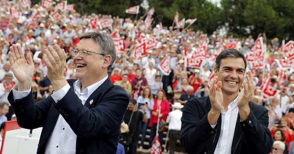 Foto: Ximo Puig y Pedro Sánchez, en un acto político en Valencia. (EFE)