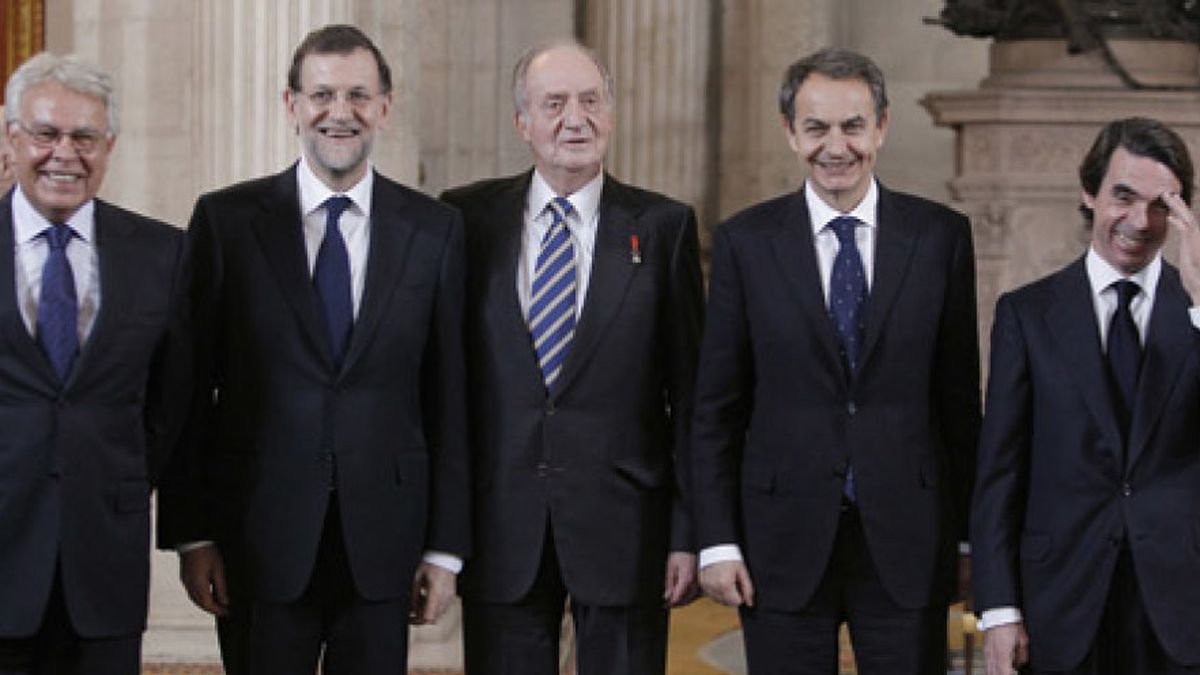 El Gobierno reducirá la pensión de Zapatero, Aznar, González y Suárez