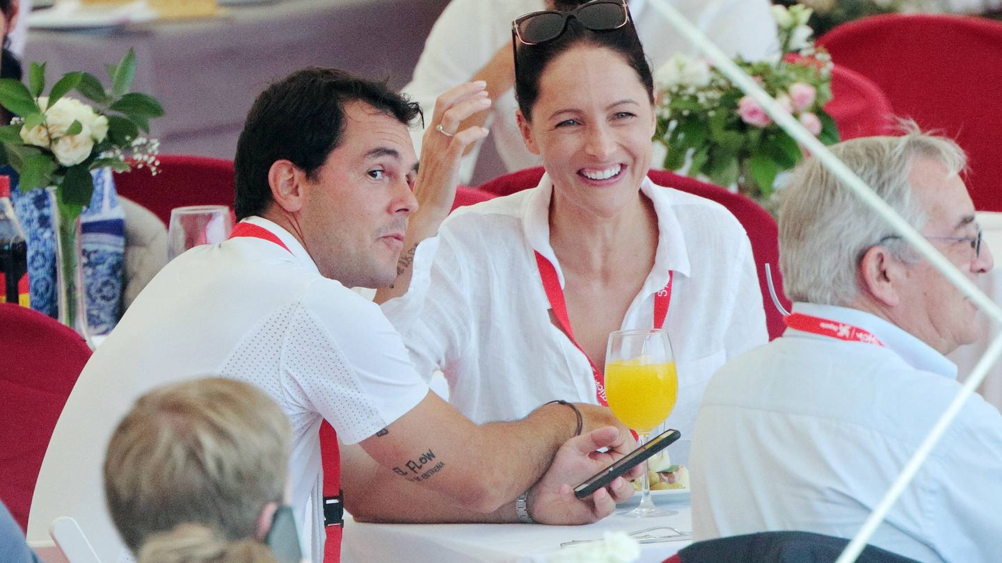 Sergio Álvarez y Nina en la pasada edición del Torneo Internacional de Polo, en Sotogrande, Cádiz. (Getty)