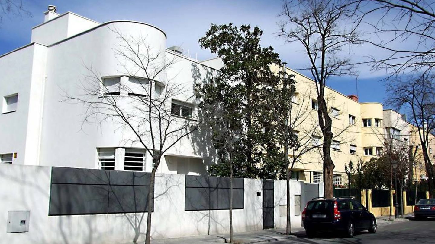 Lea aquí todo sobre la casa en El Viso de José María Aznar Botella y su esposa, Mónica Abascal.