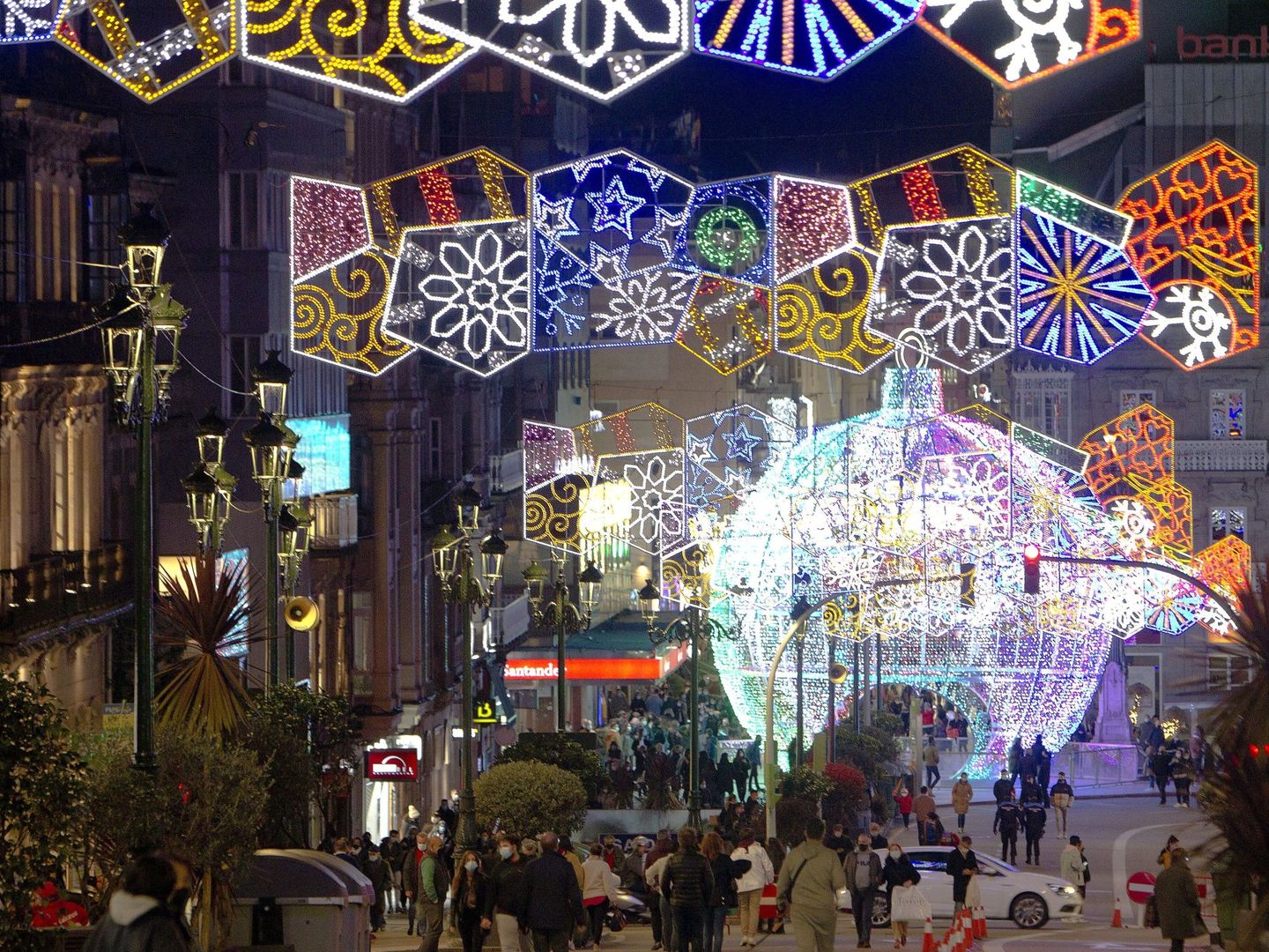 Luces de Navidad en las calles de Vigo. 