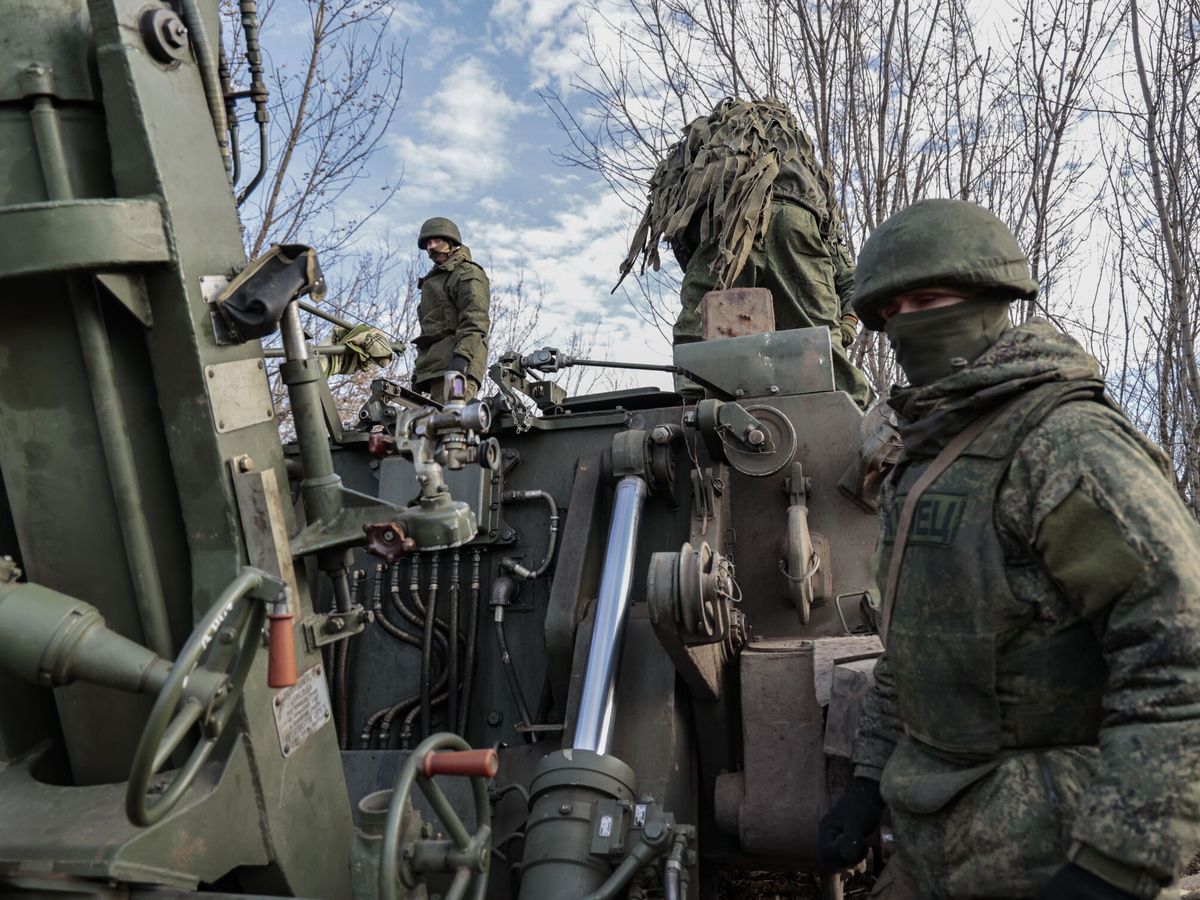 Foto: Fuerzas prorrusas en Donetsk. (EFE/Alessandro Guerra)
