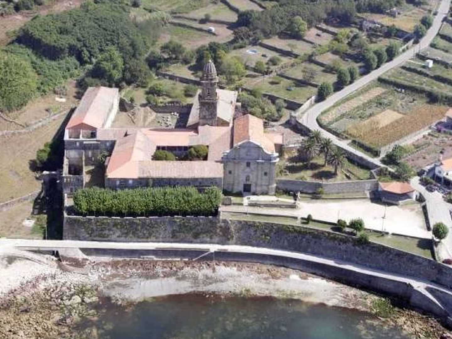 El monasterio de Oia es la joya de las Rías Baixas. (Cortesía)