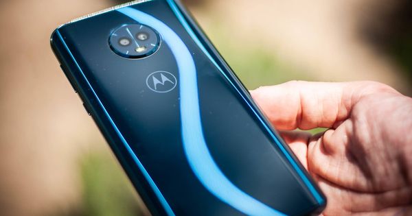Probamos lo último de Motorola: el móvil barato que me ha hecho