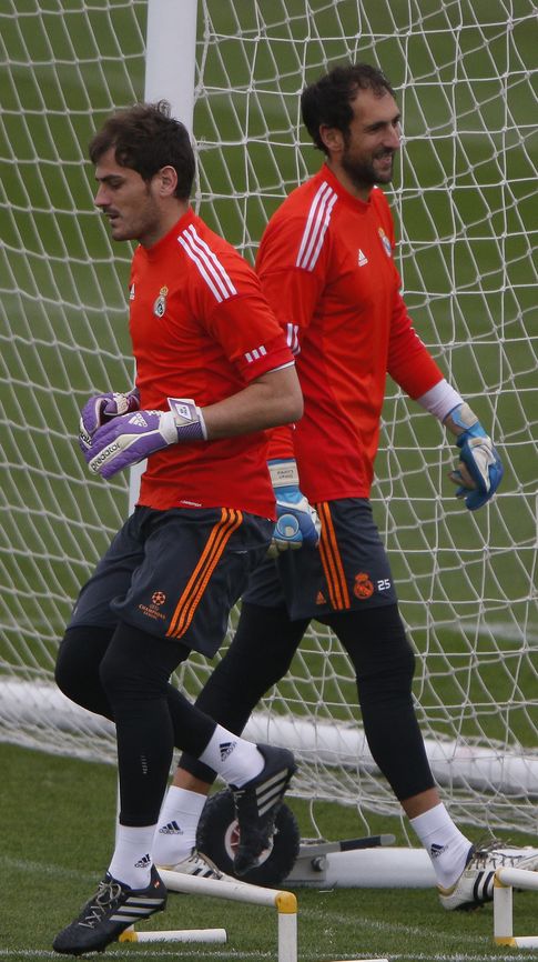 Iker Casillas y Diego López en una imagen de archivo. Octubre de 2013 (I.C.)