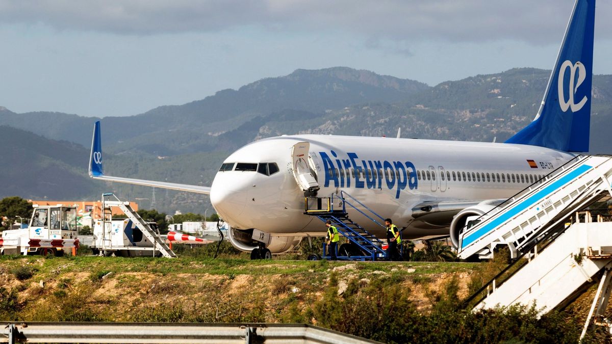 Air Europa recibe combustible de Iberia tras perder 250 millones de euros más