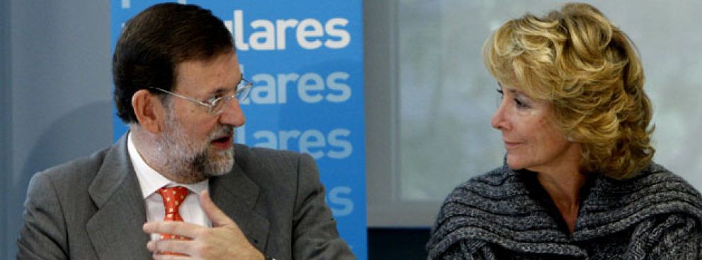 Foto: La crisis del espionaje pasa factura a Aguirre y le obliga a recular ante Rajoy