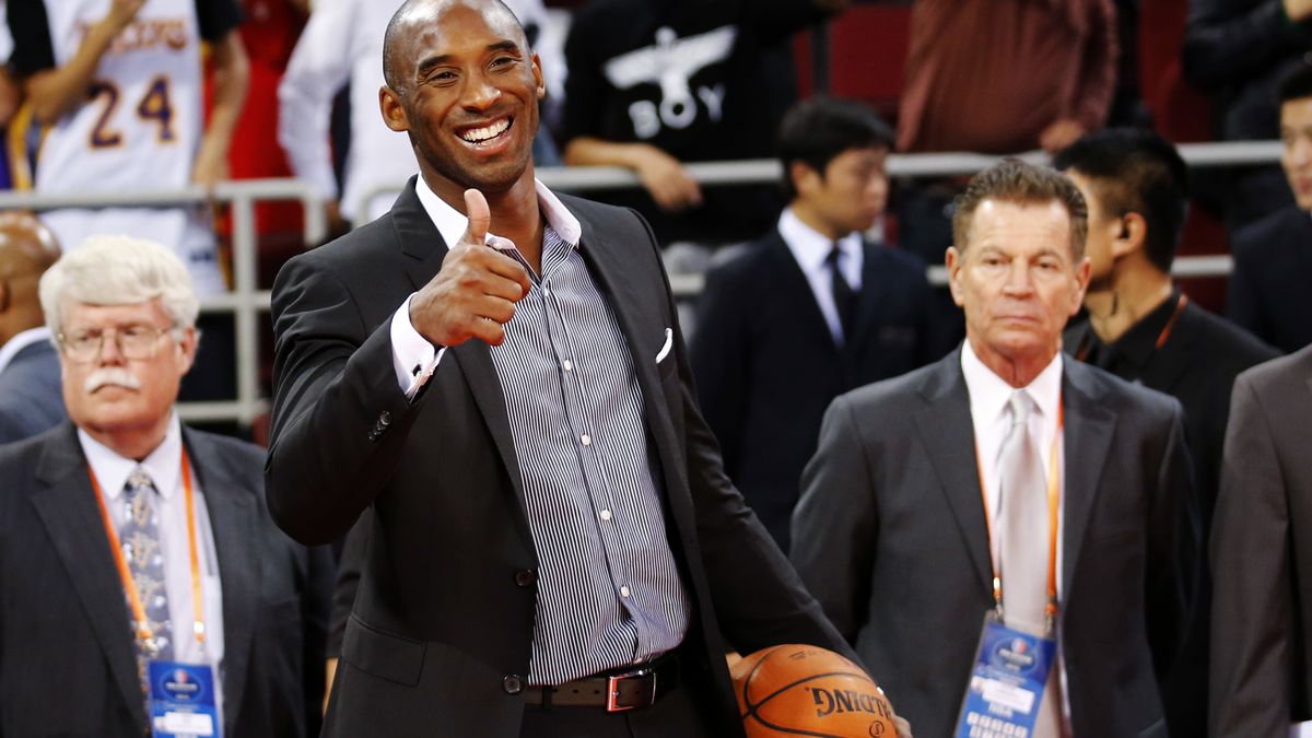 Kobe Bryant reaparece para escribir el 'último capítulo' de su legendaria carrera