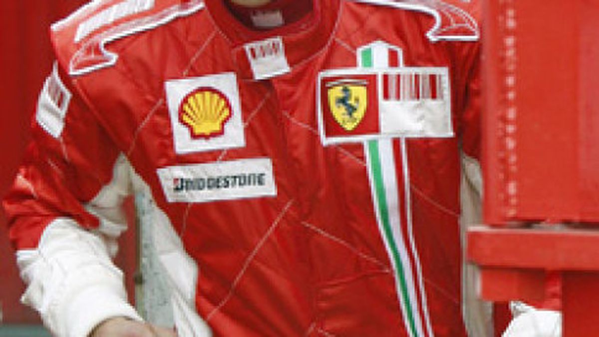 Schumacher es más rápido que Massa en Montmeló