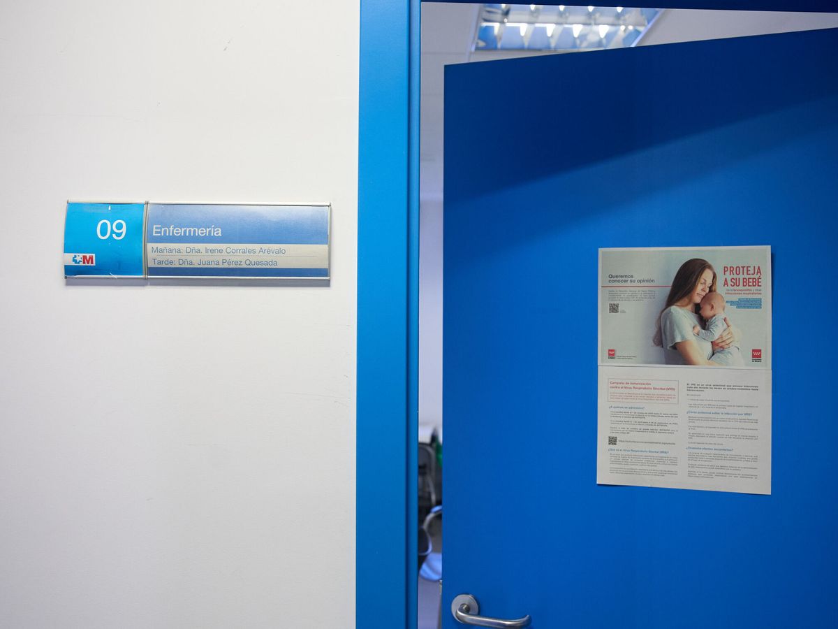 Foto: Una de las salas de médico de familia en el centro de salud (Jesús Hellín / Europa Press)