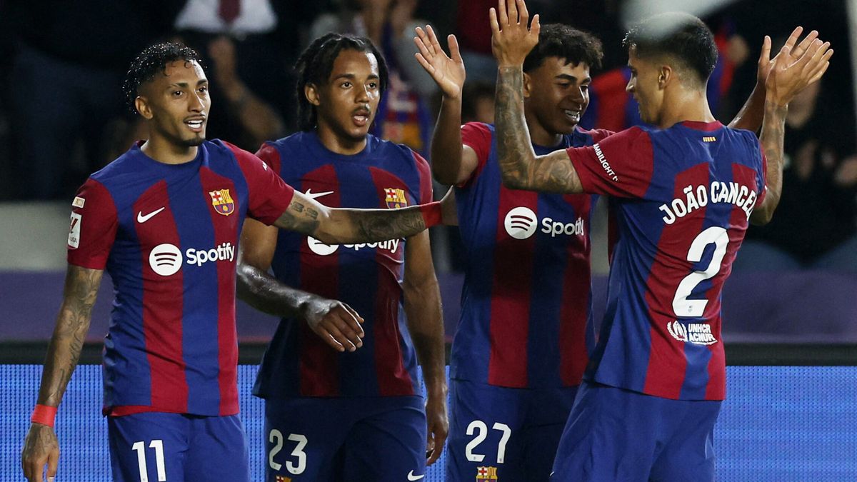 Lamine Yamal catapulta al Barça a la segunda posición ante una Real Sociedad sin gol (2-0)