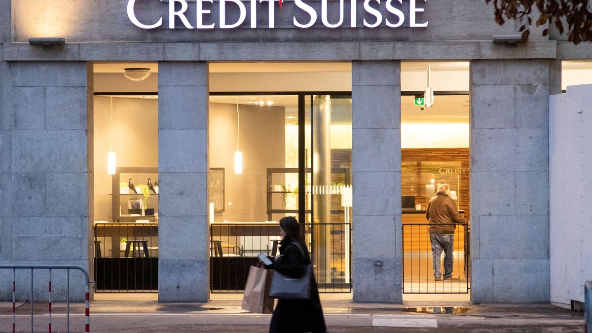 Credit Suisse prevé despedir al 10% de sus banqueros de inversión en Europa 