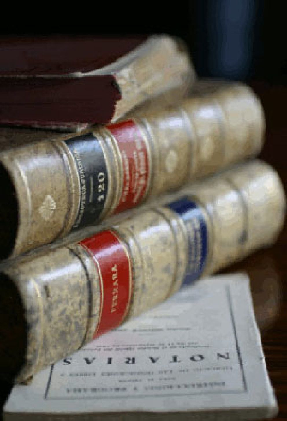 Foto: El Gobierno estudia rebajar hasta un 70% los aranceles de notarios y registradores