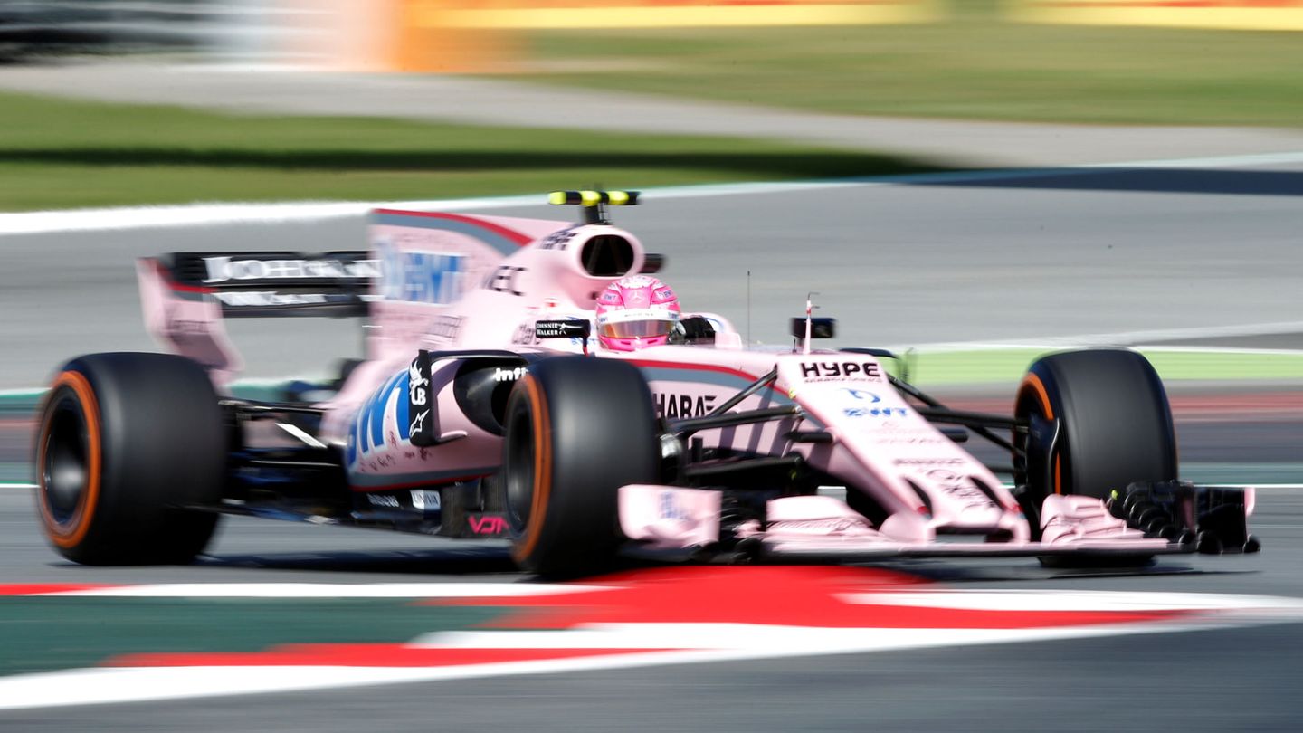 Ocon, con el Force India en el Circuit de Barcelona-Catalunya. (Reuters)