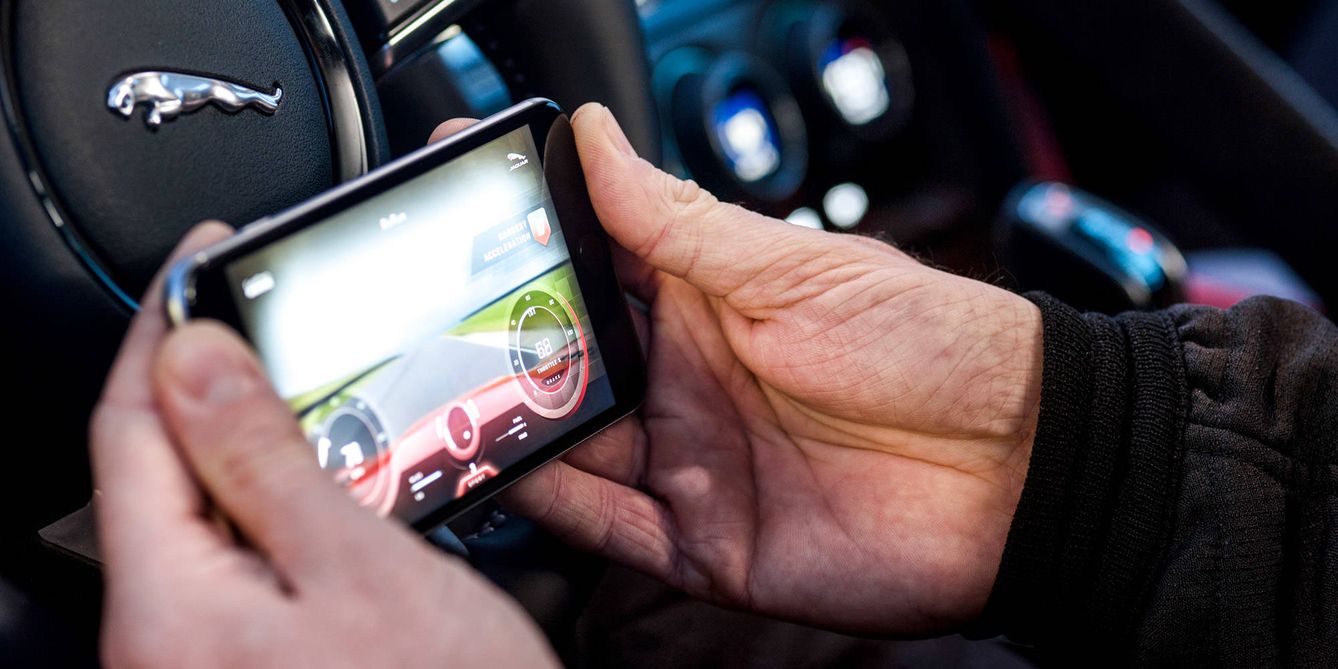 El sistema de infoentretenimiento Touch Pro mejora considerablemente la experiencia de conducción. 