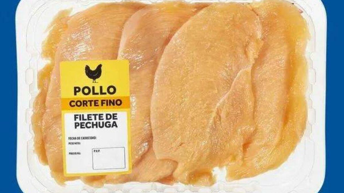 Un estudio alerta sobre el pollo que vende Lidl por presencia de bacterias: el de España también estaría contaminado