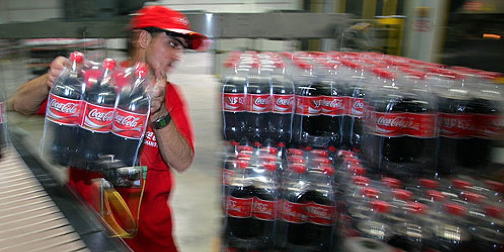 Foto: Las familias Daurella y Gómez-Trenor controlarán Coca-Cola en España