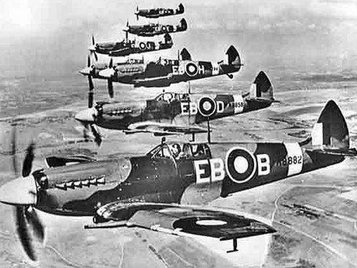 Una escuadrilla de Spitfires. (This Island Wiki)