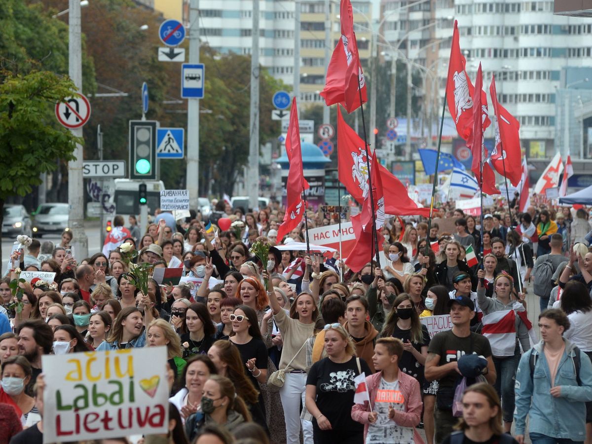 Foto: Manifestación en Bielorrusia. (Reuters)