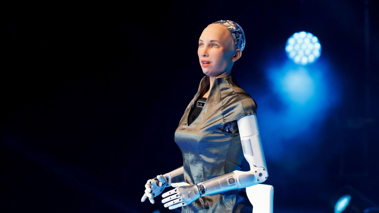 Foto: La robot humanoide Sophia, que funciona con inteligencia artificial. (EFE)