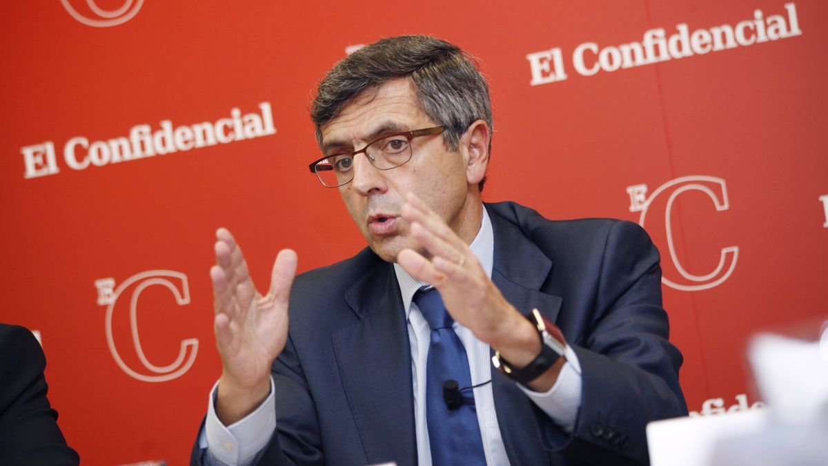Francisco Román: "España regula las 'telecos' en 2013 con criterios de 2005"
