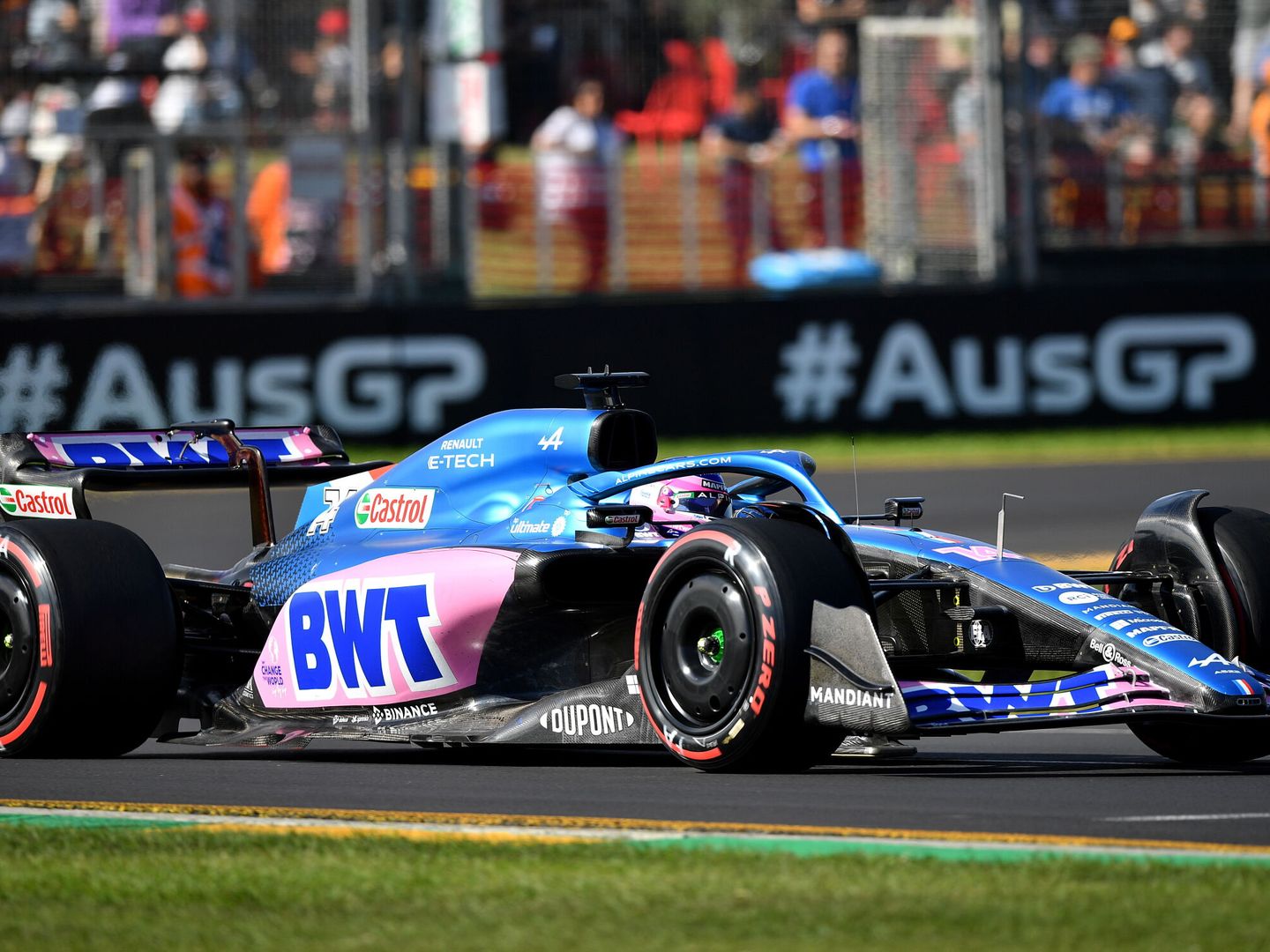 Fernando Alonso se mostró satisfecho, pero cree que aún hay potencia para extraer del coche. (EFE/Joel Carret)