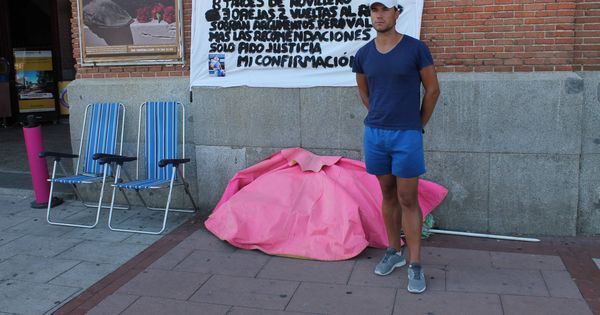 Foto: El torero, en su séptimo día de huelga de hambre en Las Ventas. (J. Corbacho)