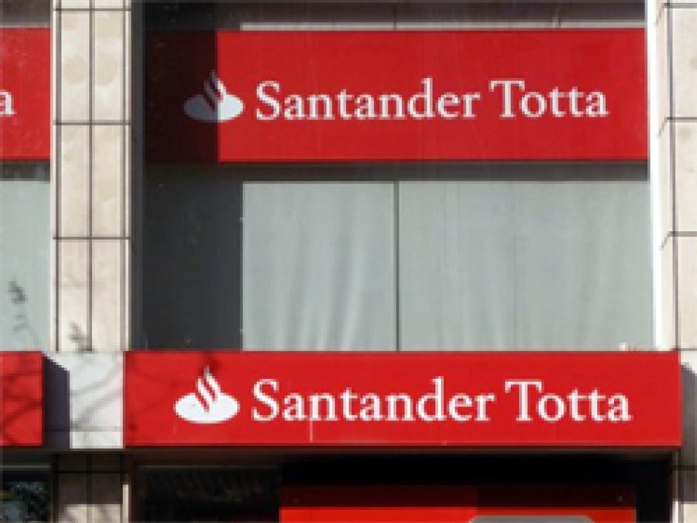 Foto: Moody´s coloca a la banca lusa en línea de tiro: la filial del Santander entre los candidatos a rebaja