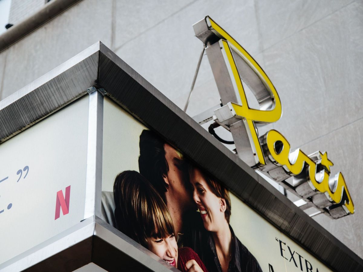 Foto: Netflix leases new york'Äôs paris theatre