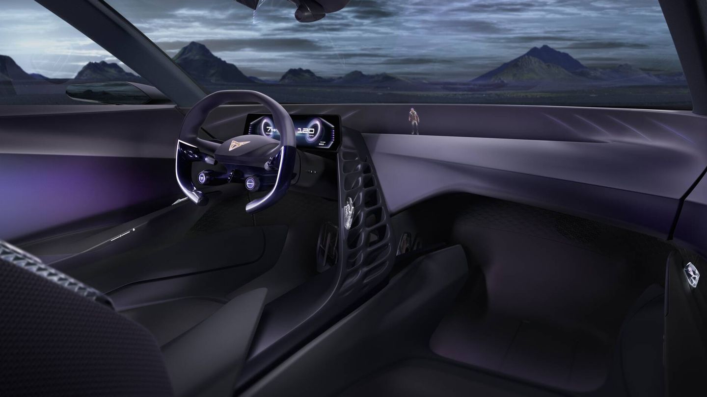 El interior se reduce a un volante con botones y una pantalla digital tras él.