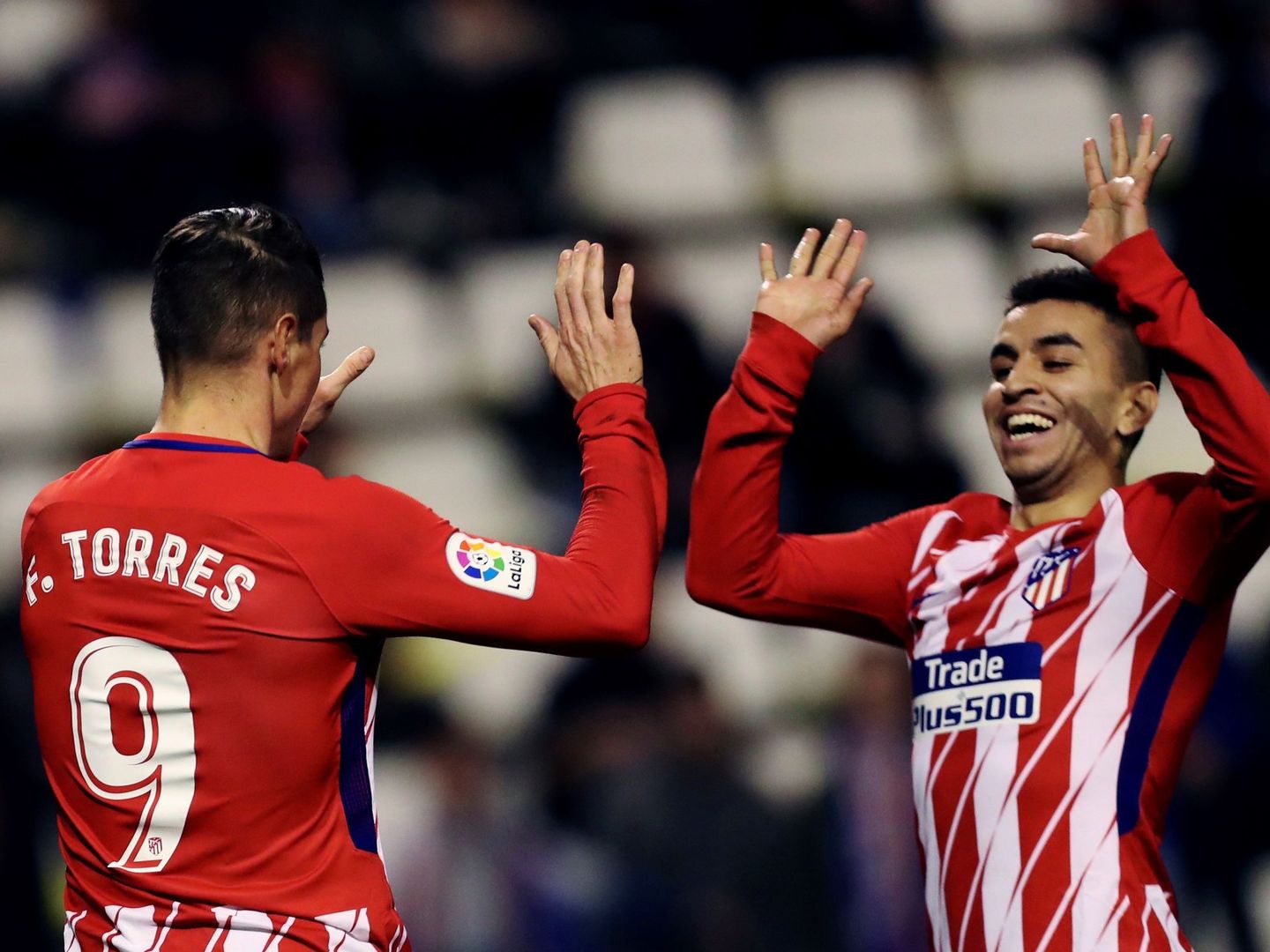 Fernando Torres y Ángel Correa nunca han tenido continuidad. (EFE)