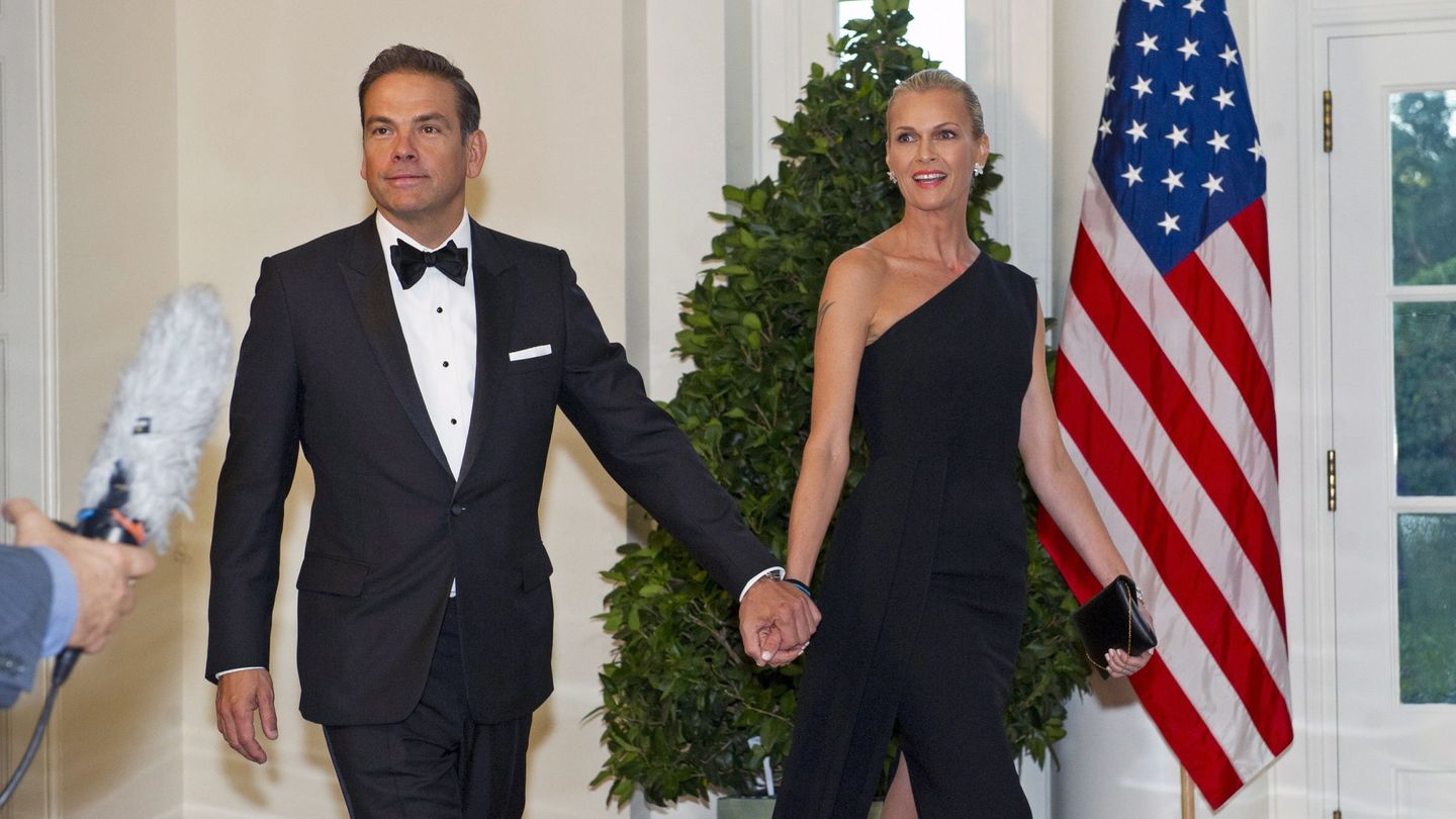  Lachlan Murdoch y su esposa Sarah en una cena en la Casa Blanca. (Reuters) 