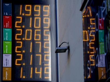 Inflación al 5% versus salarios al 3%