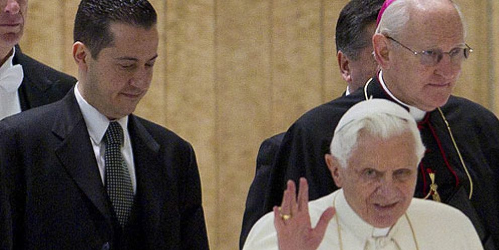 Foto: Detienen en el Vaticano al mayordomo del Papa por filtrar documentos confidenciales