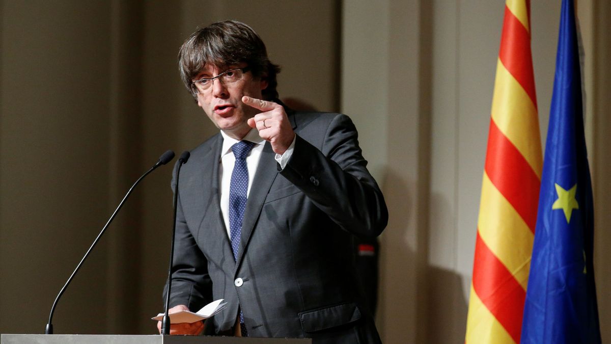 Puigdemont ofrece a Rovira la 'lista país' y renuncia a las siglas "corruptas" de PDeCAT