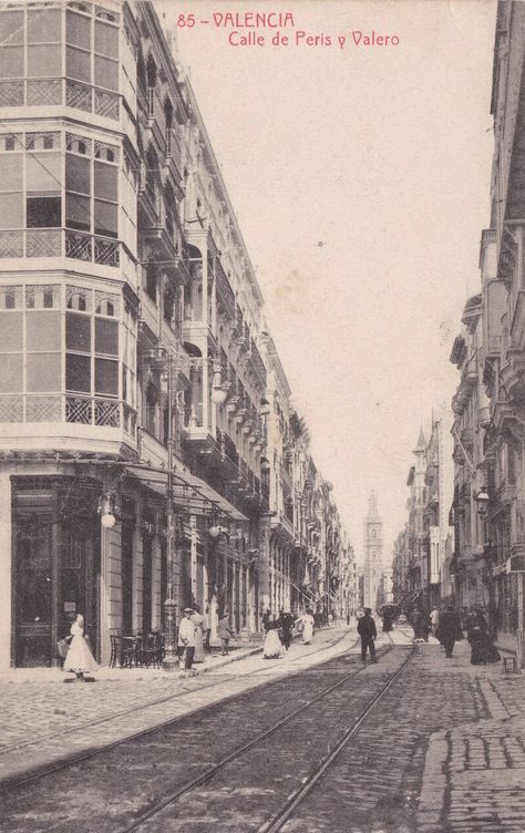 Calle Peris y Valero. (Foto Archivo Huguet)