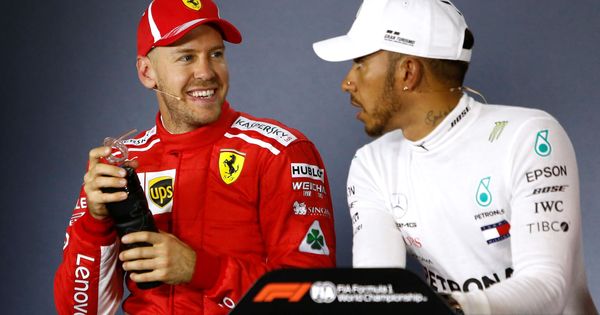 Foto: Vettel y Hamilton durante esta temporada. (Reuters)